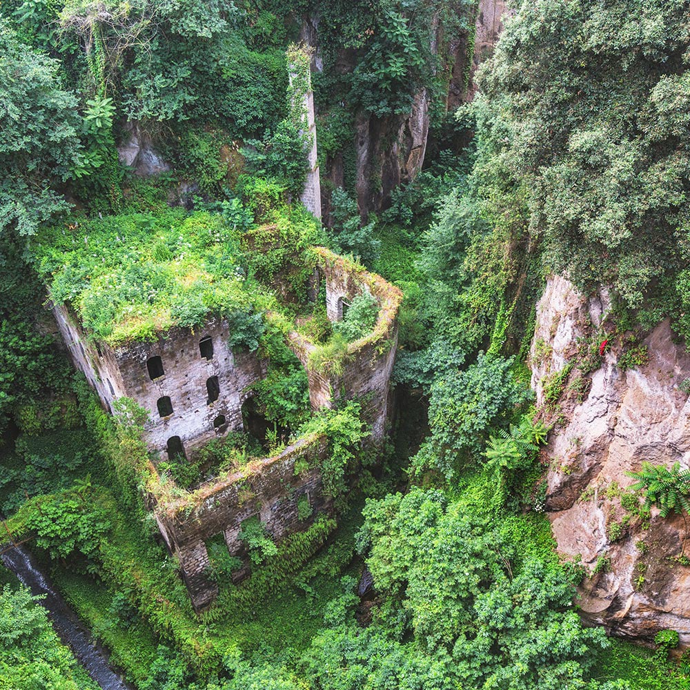 Sorrento Scenic Full-Day Drive Tour - Amazing Old Mill Building in a Ravine in Sorrento