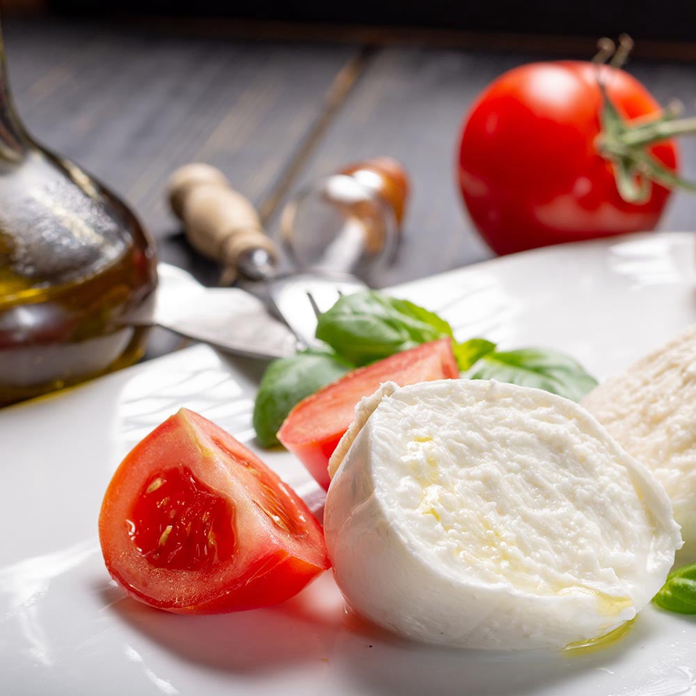 Tour di un giorno a Paestum con autista e guida privata - Degustazione di mozzarella di bufala e visita alla fattoria